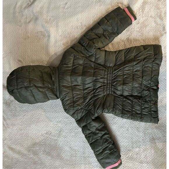 Micheal Kors kid coat Size 3T - Picture 3 of 5